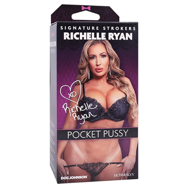 Signature Strokers Richelle Ryan