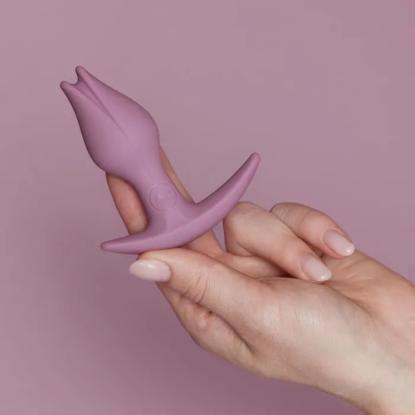 Fun Factory Bootie Fem Rose Butt Plug - OSAS
